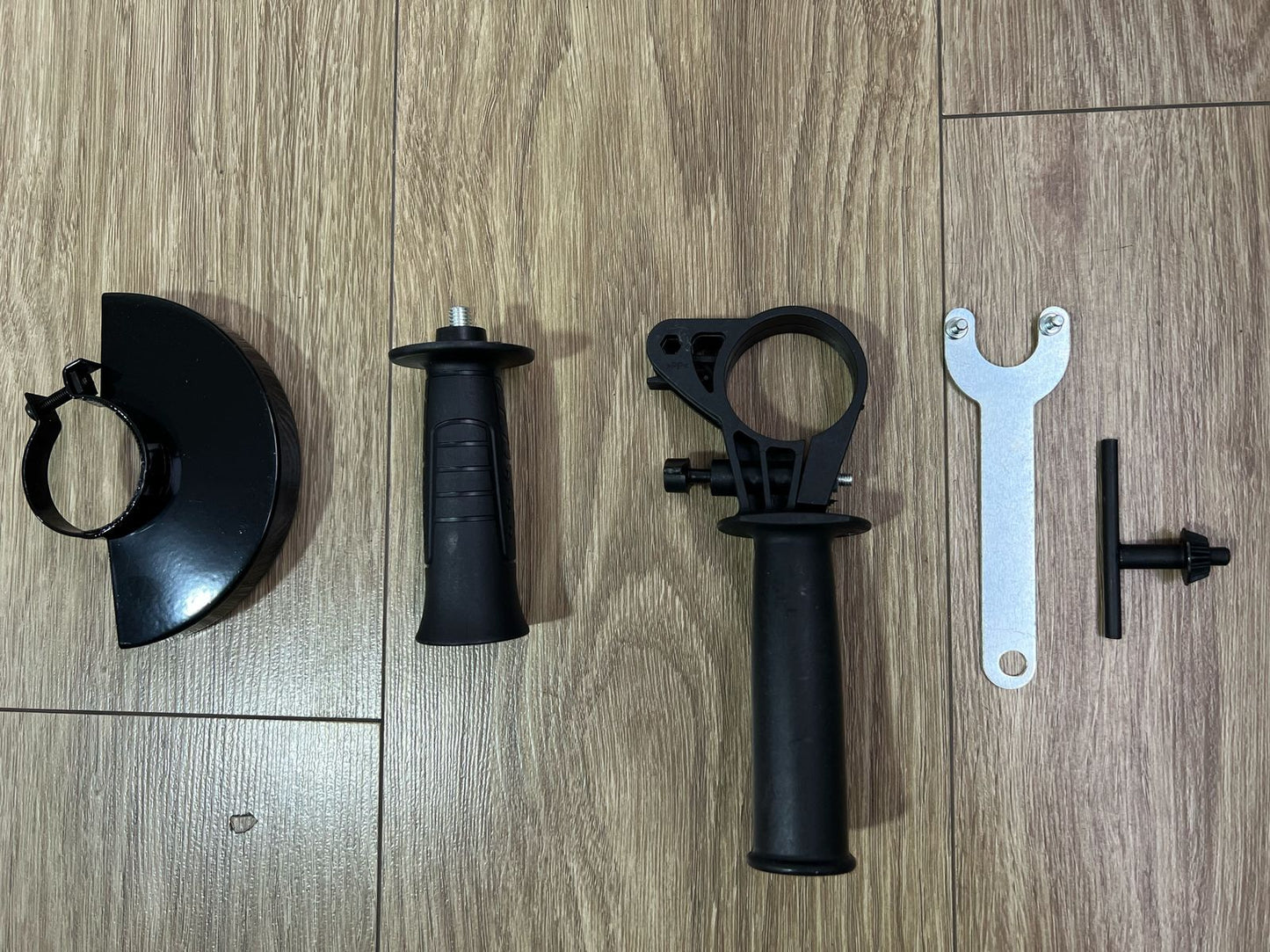 Combo Taladro percutor y Pulidora Makita